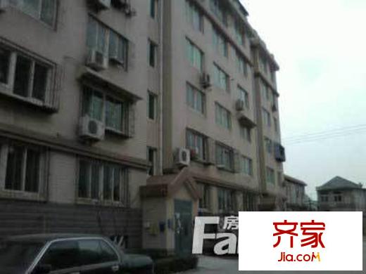 龍馨苑小區(qū)外景圖 