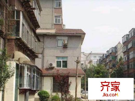 經(jīng)七路市中段宿舍外景圖 