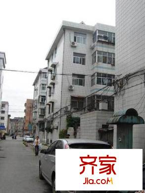 經(jīng)七路市中段宿舍外景圖 