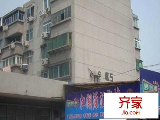 省體中心附近宿舍外景圖 