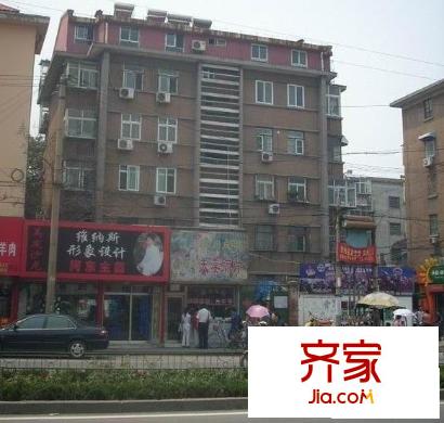 省體中心附近宿舍