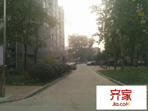 山大南路山大宿舍外景圖 