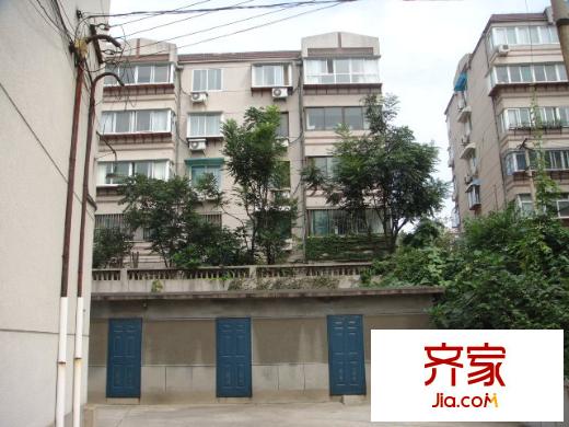 舜耕路財(cái)政學(xué)院宿舍外景圖