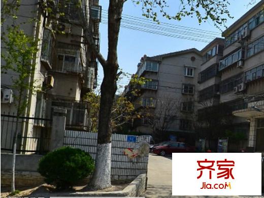 千佛山西路農(nóng)業(yè)銀行宿舍外景圖 