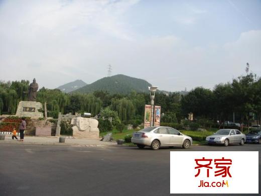 舜耕山莊院內(nèi)宿舍外景圖舜耕山莊