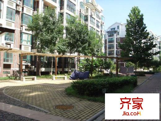 閆千戶鐵路宿舍外景圖 