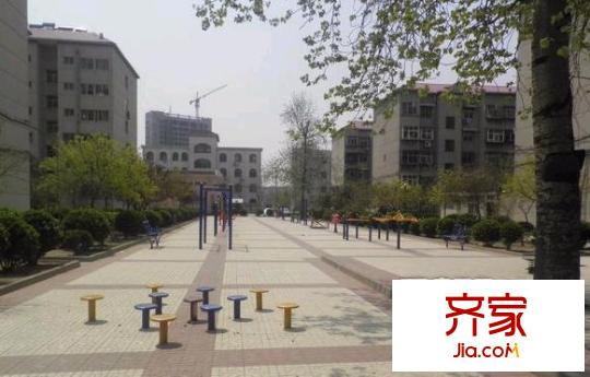 槐蔭區(qū)環(huán)衛(wèi)局宿舍外景圖