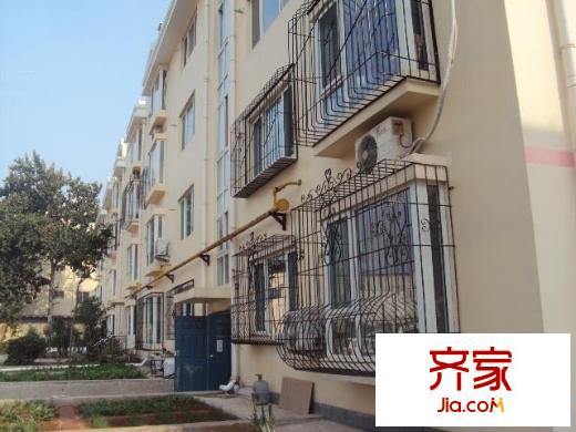 環(huán)翠山莊外景圖