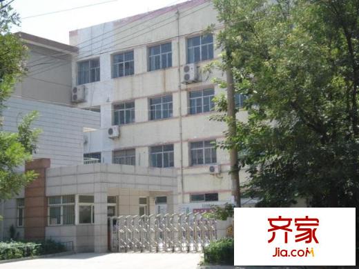 甸柳集團(tuán)宿舍外景圖