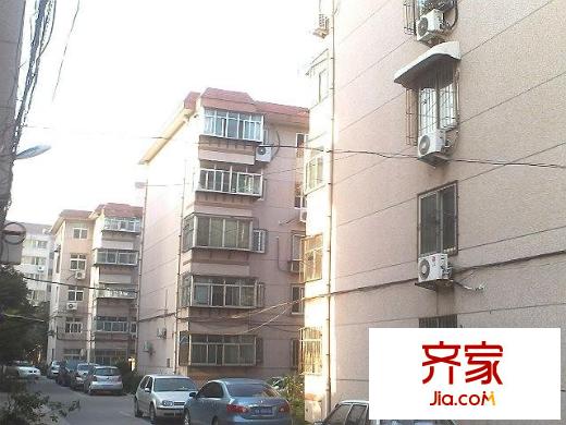 中醫(yī)藥大學(xué)宿舍外景圖  