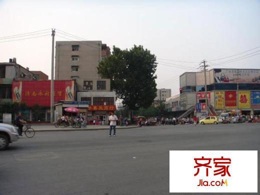 經(jīng)二緯十一宿舍外景圖 