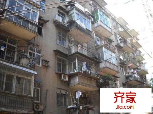 長途汽車站附近宿舍外景圖 
