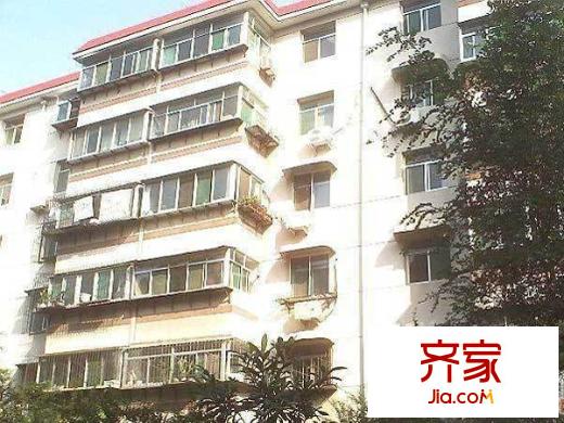 環(huán)山路高速集團(tuán)宿舍外景圖 