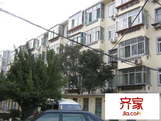 歷下區(qū)檢察院宿舍外景圖