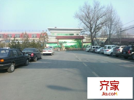 黨家鎮(zhèn)政府宿舍外景圖 