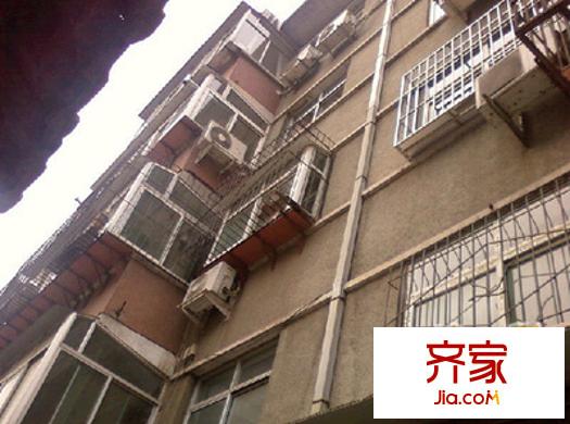 東舍坊街宿舍外景圖東舍坊街 