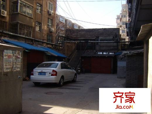 建國小經(jīng)三路學區(qū)房外景圖 