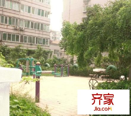 英雄山路質(zhì)監(jiān)局宿舍外景圖
