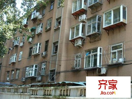 銅元局前街宿舍外景圖