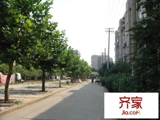 三角線鐵路宿舍外景圖