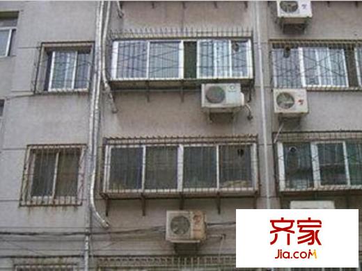 山東經(jīng)濟(jì)學(xué)院宿舍外景圖 