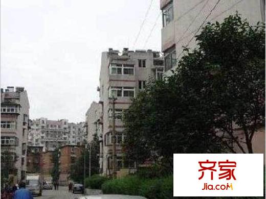 七里山文化局宿舍外景圖 
