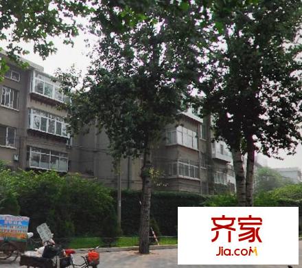經(jīng)十一路英雄山段宿舍外景圖