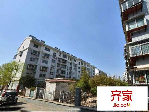 興和苑小區(qū)外景圖 