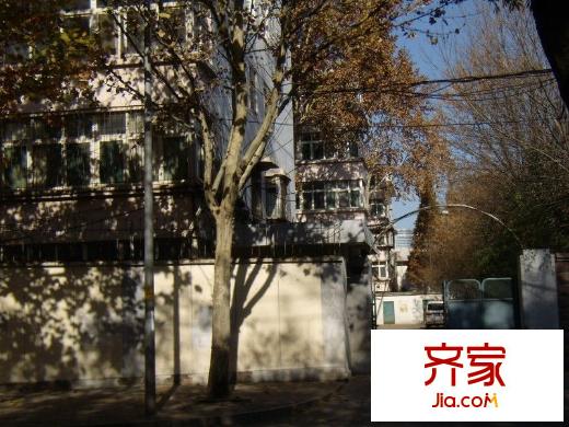 建國小經(jīng)三路學區(qū)房外景圖 