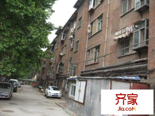 教育學(xué)院宿舍外景圖