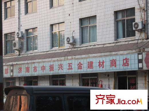 陽明山莊配套圖項(xiàng)目西300米振興五金店