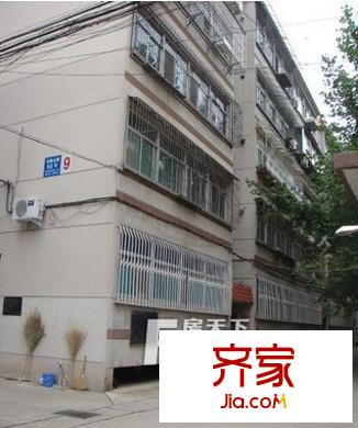 經(jīng)十一路英雄山段宿舍外景圖