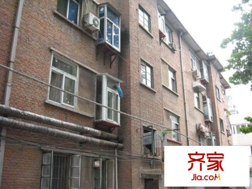 教育學(xué)院宿舍外景圖
