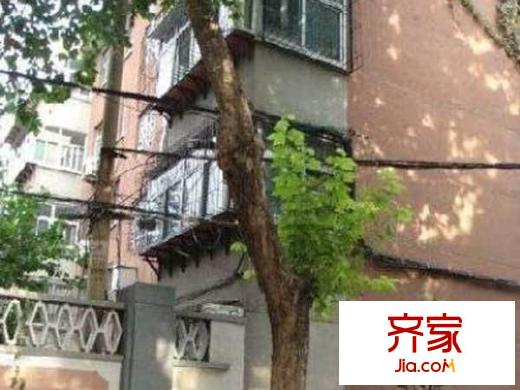 濟(jì)微路建材設(shè)計院宿舍外景圖 
