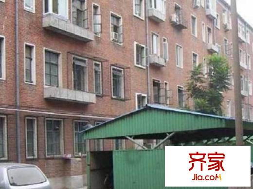電機(jī)廠宿舍外景圖 