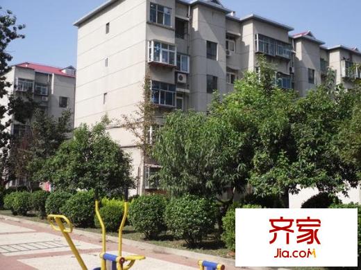 天橋區(qū)環(huán)衛(wèi)局宿舍外景圖