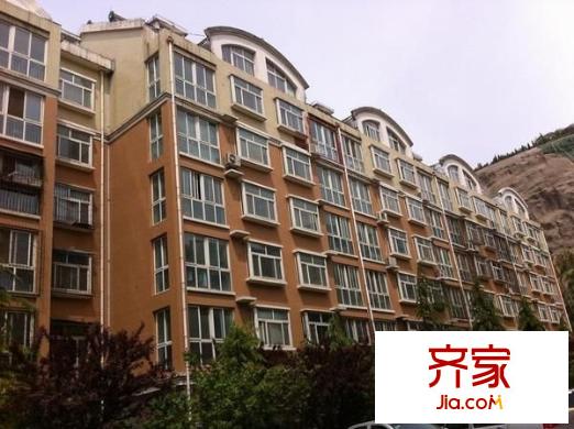 荊山新居外景圖 