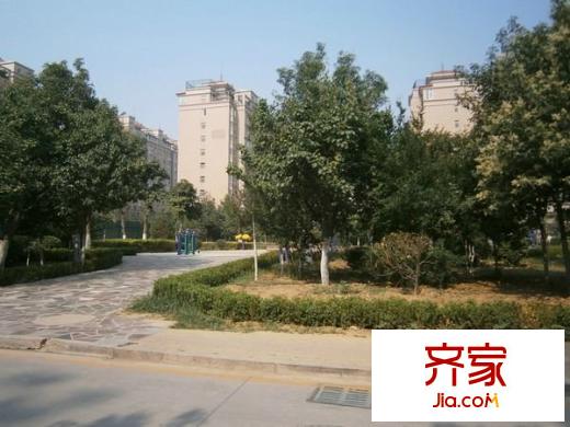 體育嘉苑外景圖 
