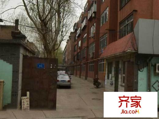 千佛山東路人防宿舍外景圖 
