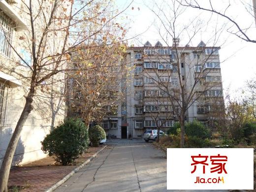機車工廠九宿舍外景圖 