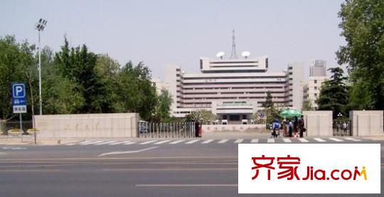 鴻苑雅士園配套圖山東大學