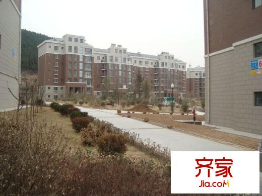水映麗山外景圖 