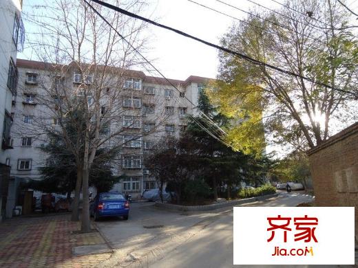 機(jī)車工廠九宿舍外景圖 