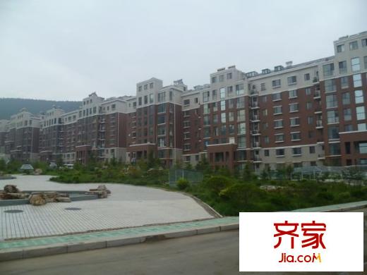 水映麗山外景圖 