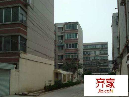 建筑大學(xué)宿舍外景圖 