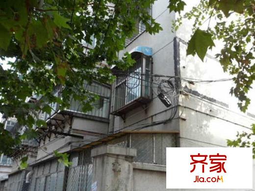 環(huán)山路大眾日報社宿舍外景圖 