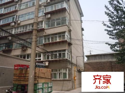 試驗(yàn)機(jī)廠單位宿舍外景圖 