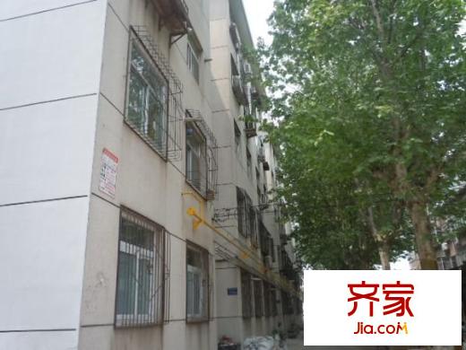 濟(jì)微路中建八局宿舍外景圖 