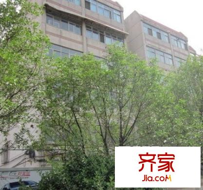 經(jīng)十路市中段宿舍外景圖經(jīng)十路（市中區(qū)）單位宿舍