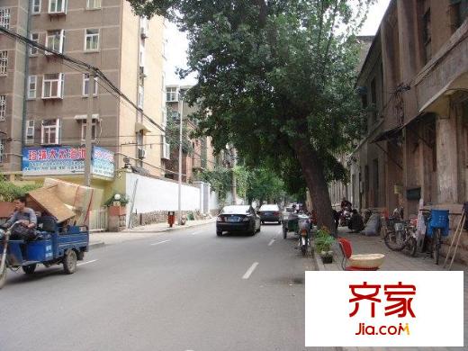 經(jīng)三小緯六路宿舍外景圖